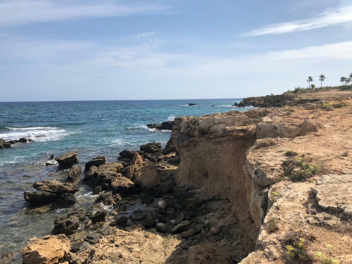 Phaedrus Living: Seaside Luxury Villa Anafi Paralímni Eksteriør bilde