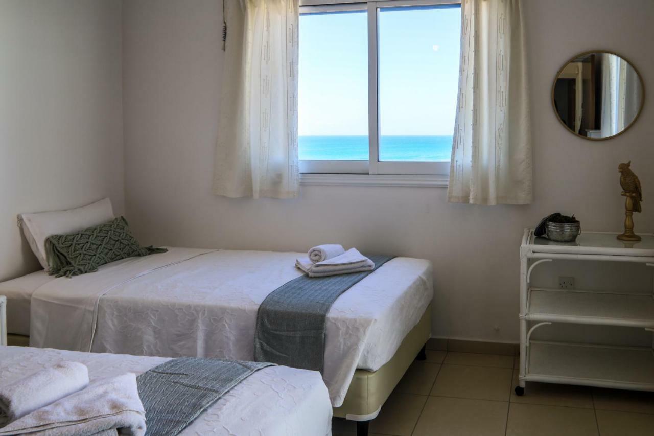 Phaedrus Living: Seaside Luxury Villa Anafi Paralímni Eksteriør bilde